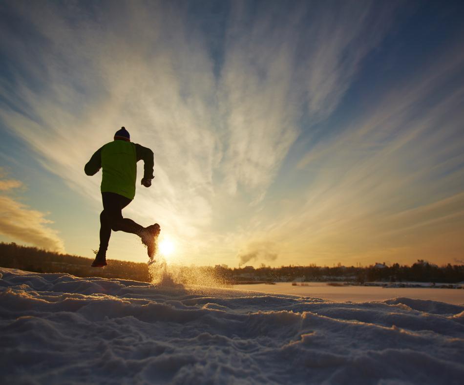 10 Tips to Stay Warm While Running in Cold Weather