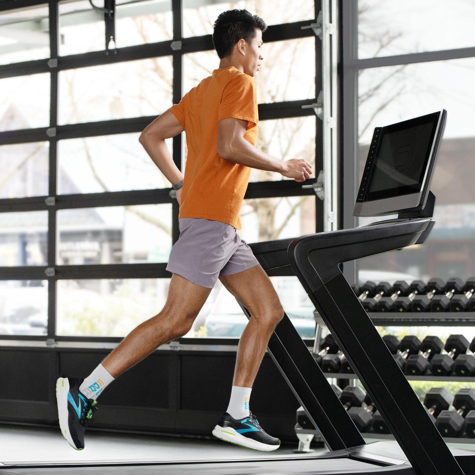 What is Tapering in Running: Mastering the Art of Race Preparation